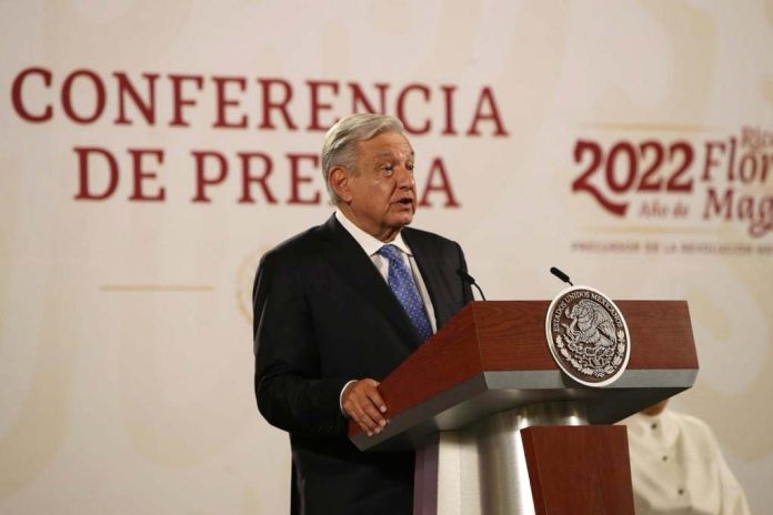 AMLO recomienda que FGR atraiga investigación por feminicidio de Ariadna Fernanda