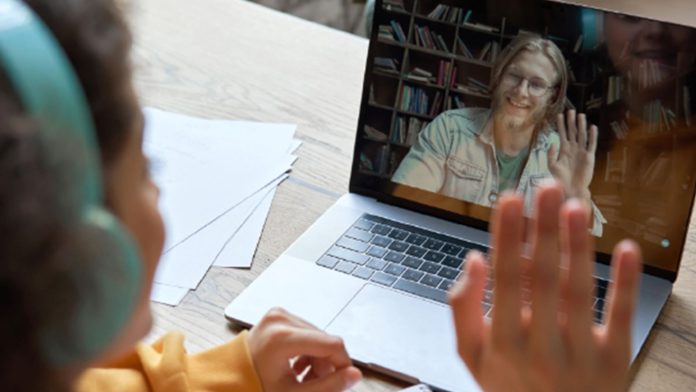 Con las clases de inglés en línea puedes aprender un nuevo idioma antes de que acabe el año