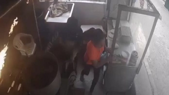 Crimen Organizado incendia tortillerías que no pagan cuota