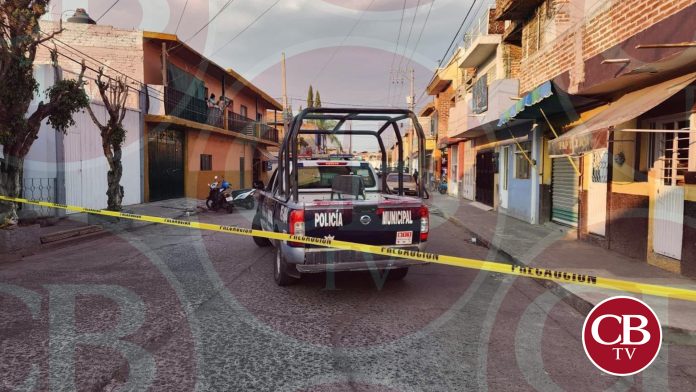 Asesinan a transeúnte en la plaza Los Mariachis de Zamora