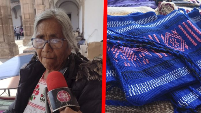 María García tiene 71 años haciendo prendas tejidas representativas de Michoacán