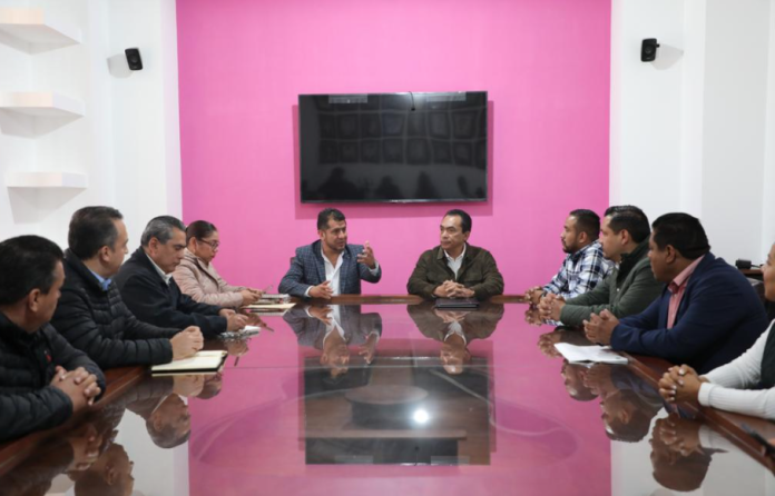 Compromete Fiscal General puntual atención en temas de procuración de justicia en la zona Purépecha