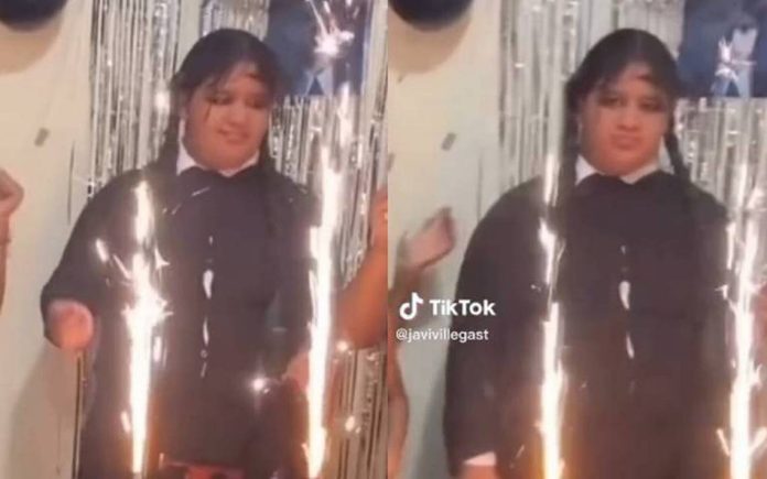 VIDEO: Niña hace fiesta con temática de 'Merlina' y se hace viral por su actitud