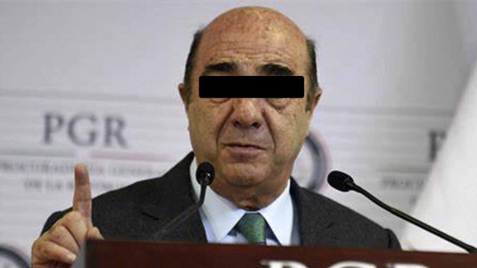 Juez le niega prisión domiciliaria a Murillo Karam