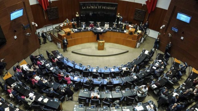 Senado aprueba en lo general y lo particular plan B de AMLO