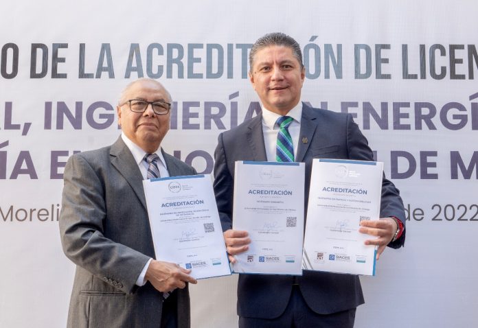 Supera 98% los programas académicos de calidad y excelencia durante la administración de Raúl Cárdenas