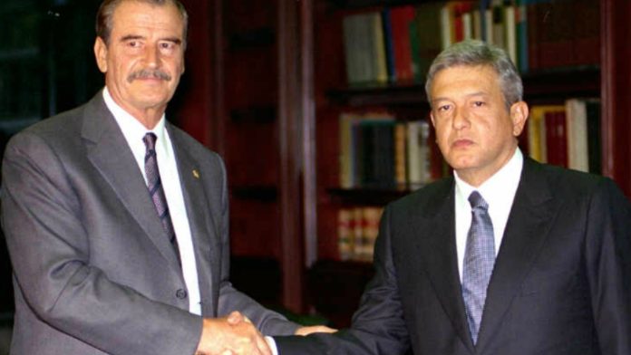 AMLO revela que Fox le propuso subir el IVA