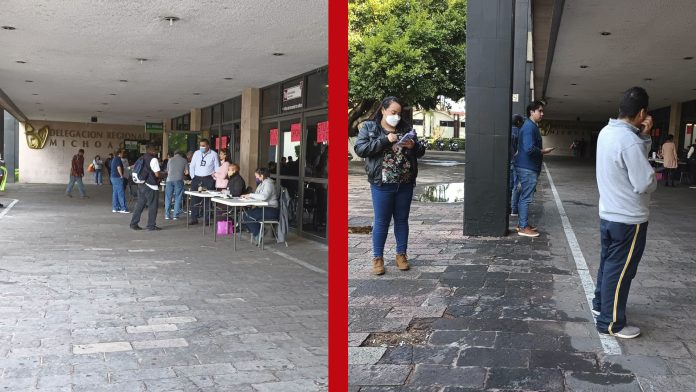 Padres de familia se manifiestan en las oficinas del IMSS por cierre de guardería