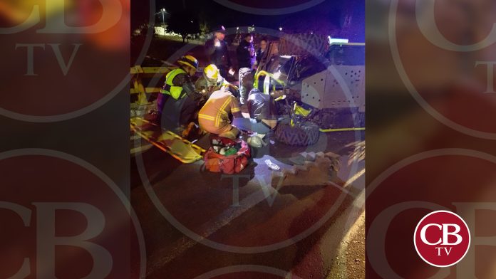 Fémina se amputa las piernas al volcar un Reiser en Morelia