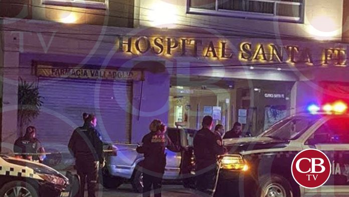 Le encajan un picahielo en el estómago y se va caminando a un hospital