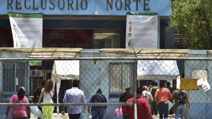 Agresores de Ciro Gómez fueron trasladados al reclusorio Norte y Santa Martha