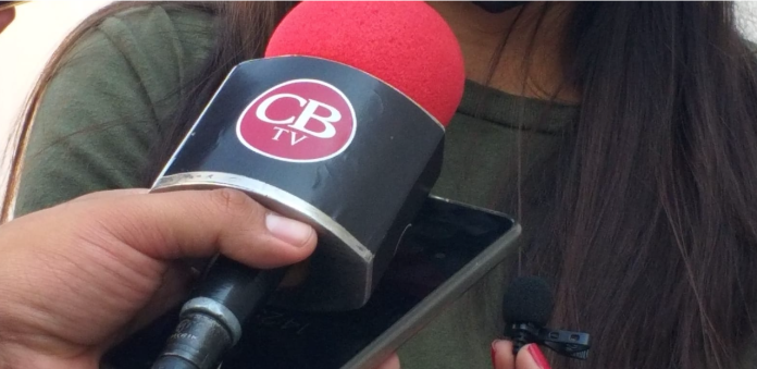 Por agresiones de combieros; Moreliana denuncia violencia de género ante la FGE