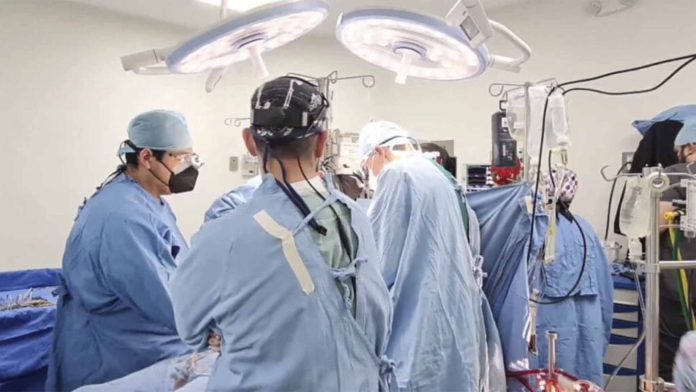 Realizan el primer trasplante bipulmonar en la historia del IMSS