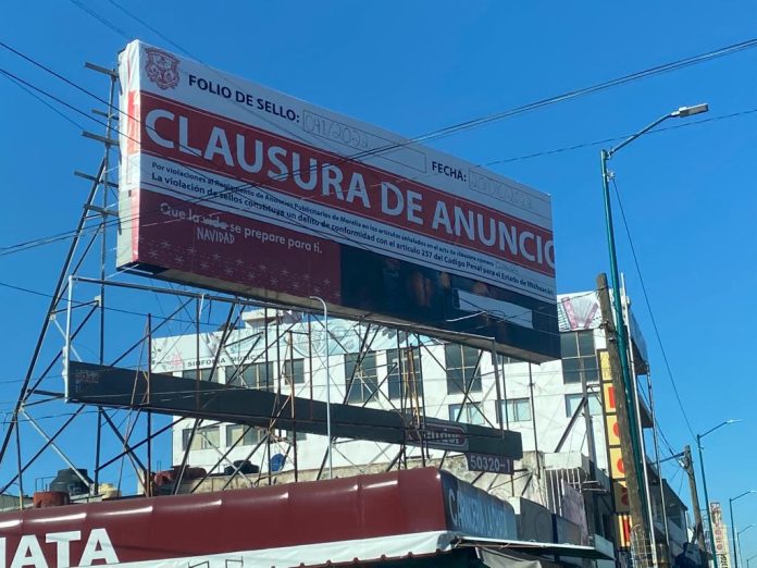 Espectaculares irregulares y con adeudos serán retirados en Morelia