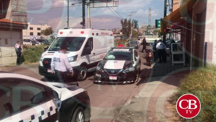 Dos policias de Morelia lesionados al chocar una patrulla