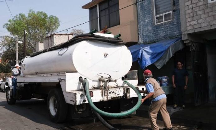 Se necesitan 30 pipas diarias para combatir el desabasto de agua en colonias Morelia