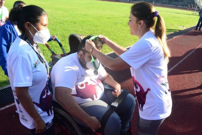 Deportistas michoacanos, deben ser nuestra prioridad: Dip. Luz García