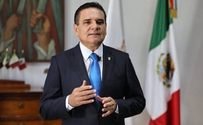 Militares catean rancho de Silviano Aureoles en Michoacán