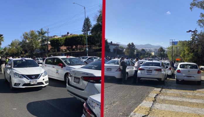 Por pérdidas económicas; taxistas bloquean el libramiento en Morelia