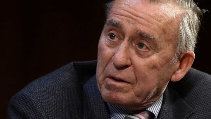 Murió Walter Cunningham, último sobreviviente del Apolo 7
