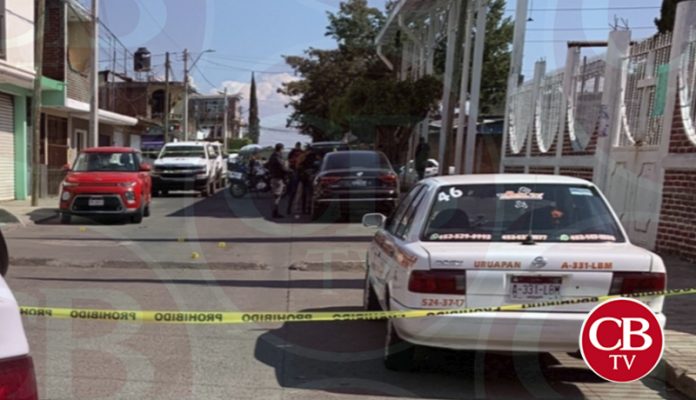 Atacan a balazos a dos hombres en Uruapan