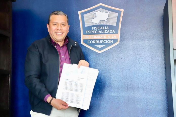 Juan Carlos Barragán presenta denuncia contra quien resulte responsable por la agresión y liberación de jóvenes