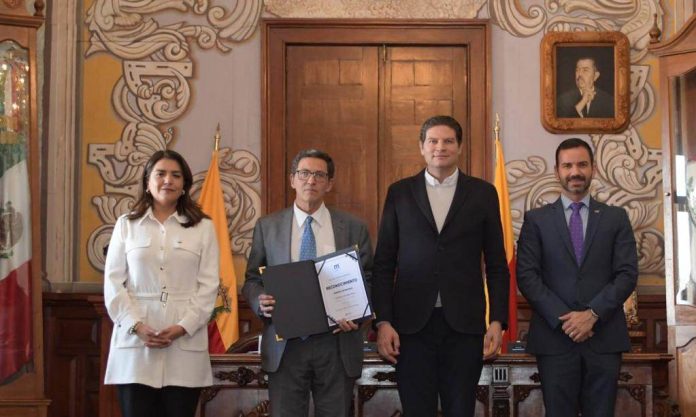 Cuestiona Alfonso Martínez violación de derechos humanos en otros países