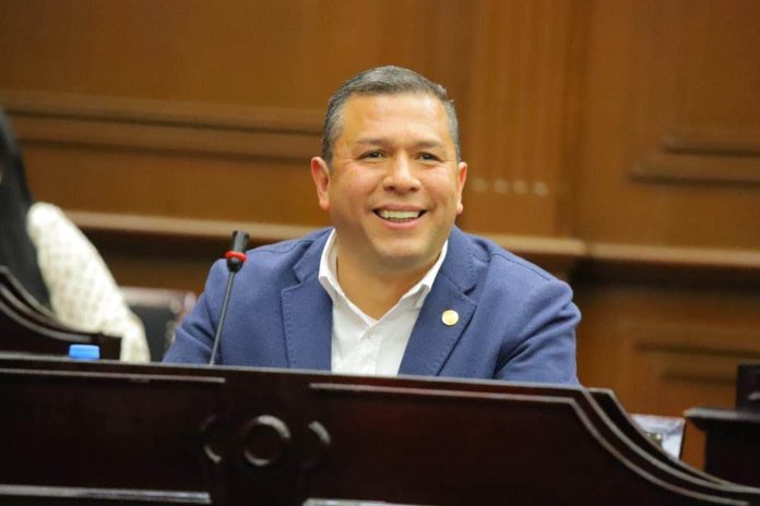 Michoacán es la ubicación con mejores condiciones para recibir planta de Tesla: JC Barragán