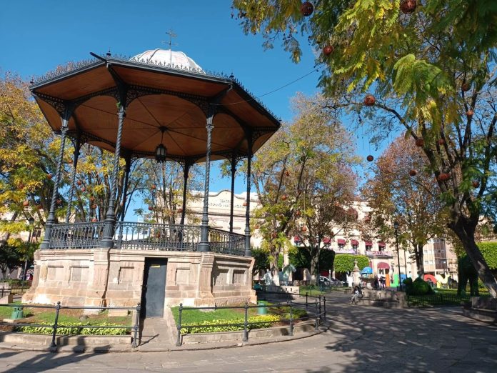 Último lunes de febrero con mucho calor durante todo el día, ¡Temperatura hasta los 30°C!