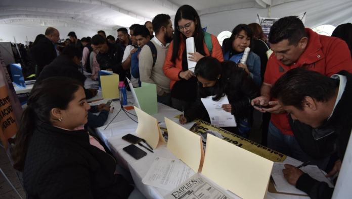 Mexico creó más de cien mil empleos formales en enero