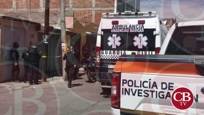 Hallan mujer muerta a puñaladas en Morelia