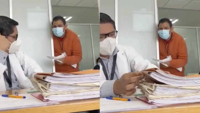 Médico del ISSSTE Puebla humilla a trabajador temporal