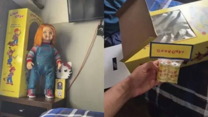 Muñeco Chucky se mueve y habla solo
