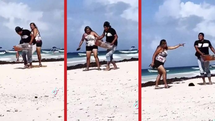 Turista le tira la mercancía a un comerciante en Tulum