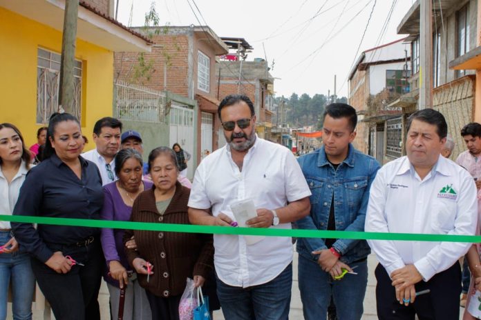 Encabeza Julio Arreola inauguración de dos obras en Pátzcuaro