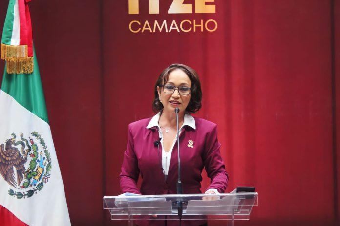 Itzé Camacho, “No soy cortina de humo para nadie”
