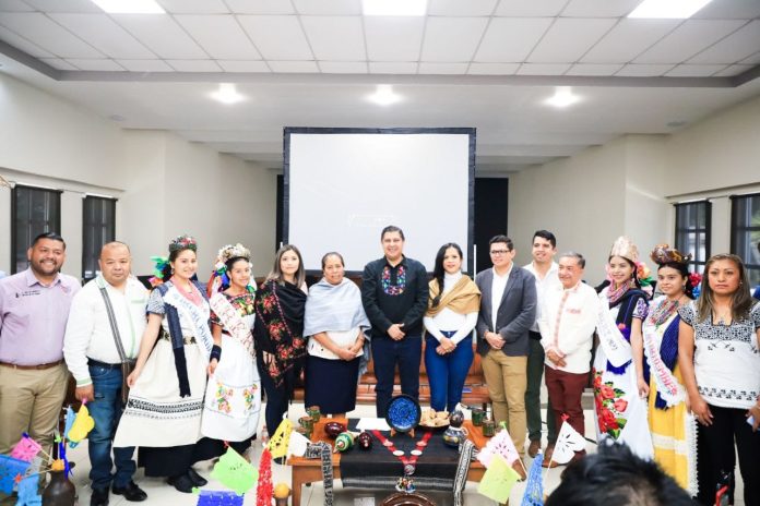 Nacho Campos presenta la imagen del Tianguis Artesanal de Domingo de Ramos 2023
