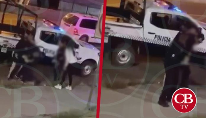 Video: Frente a su esposa e hijos policías agreden a ciudadano