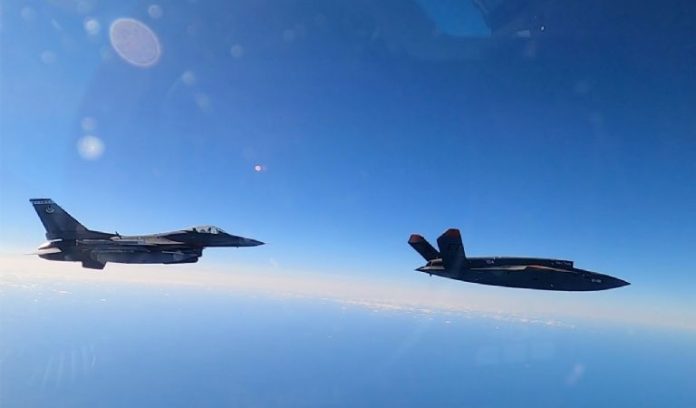 Tensión en Estados Unidos: derriban nuevo objeto volador no identificado sobre el Lago Huron