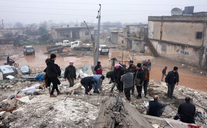 México envía su solidaridad a Turquía tras sismo de 7.8