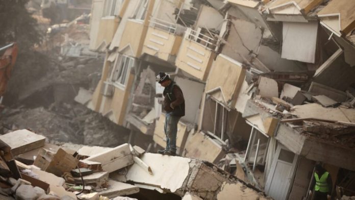 Un nuevo terremoto de 6.3 sacude Turquía