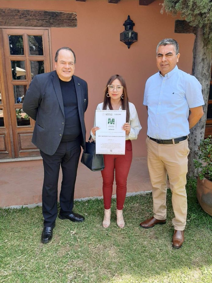 Dan a 7 empresas Distintivos H y M por Manejo Higiénico de Alimentos y Modernización