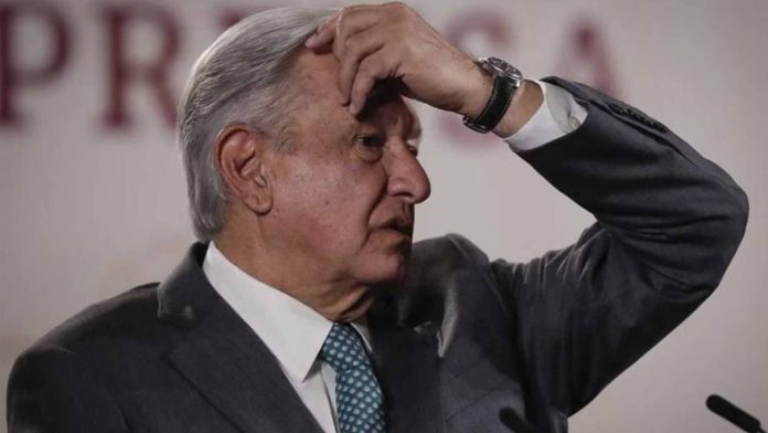 AMLO sugiere eliminar requisito de 10 años de experiencia en el Poder Judicial