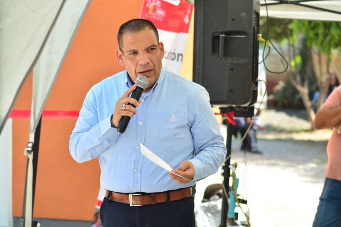 Entrega Bladimir González