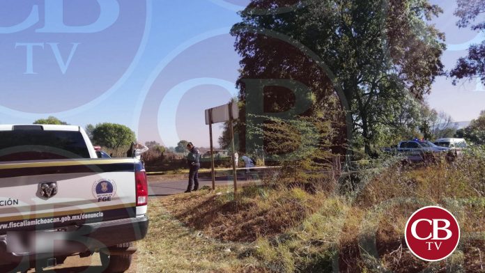 Dejan un ejecutado en el camino a Tarecuato