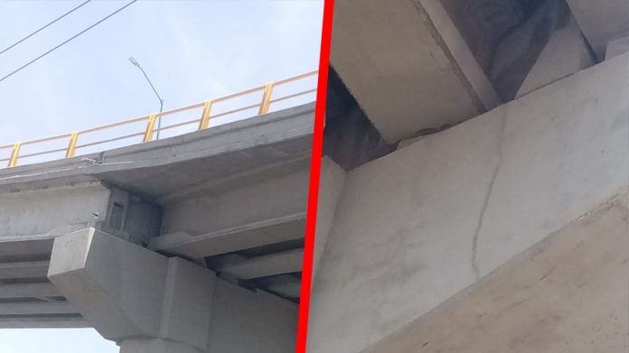 Sí hay grietas y desniveles en el puente Siervo de la Nación