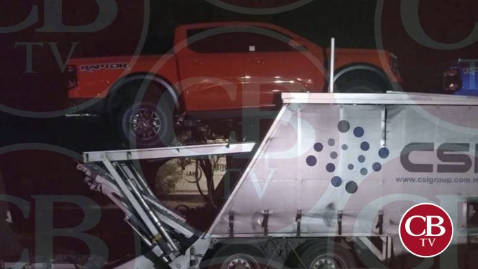 Vieron camionetas nuevas y se las quieren robar en la Morelia-Pátzcuaro