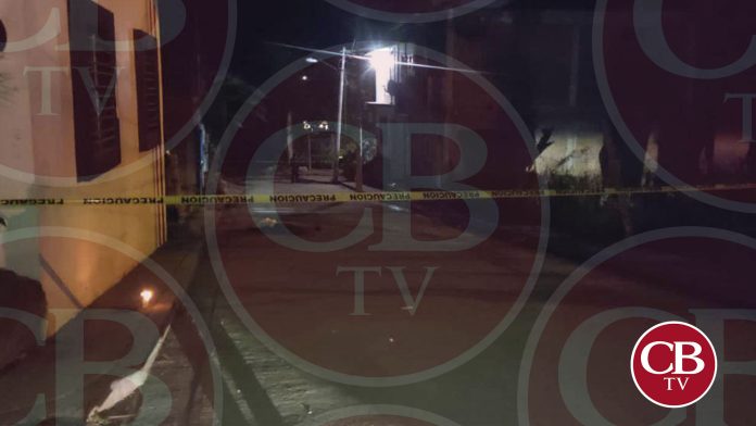 Lo sorprenden antes de llegar a su casa y lo matan a balazos en Uruapan