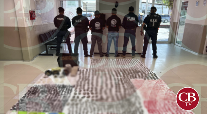 Fuerte golpe a la delincuencia, FGE decomisa droga y armas en Chimalhuacán