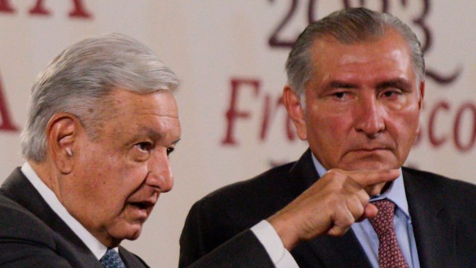 Adán Augusto: AMLO está en aislamiento médico y bajo tratamiento